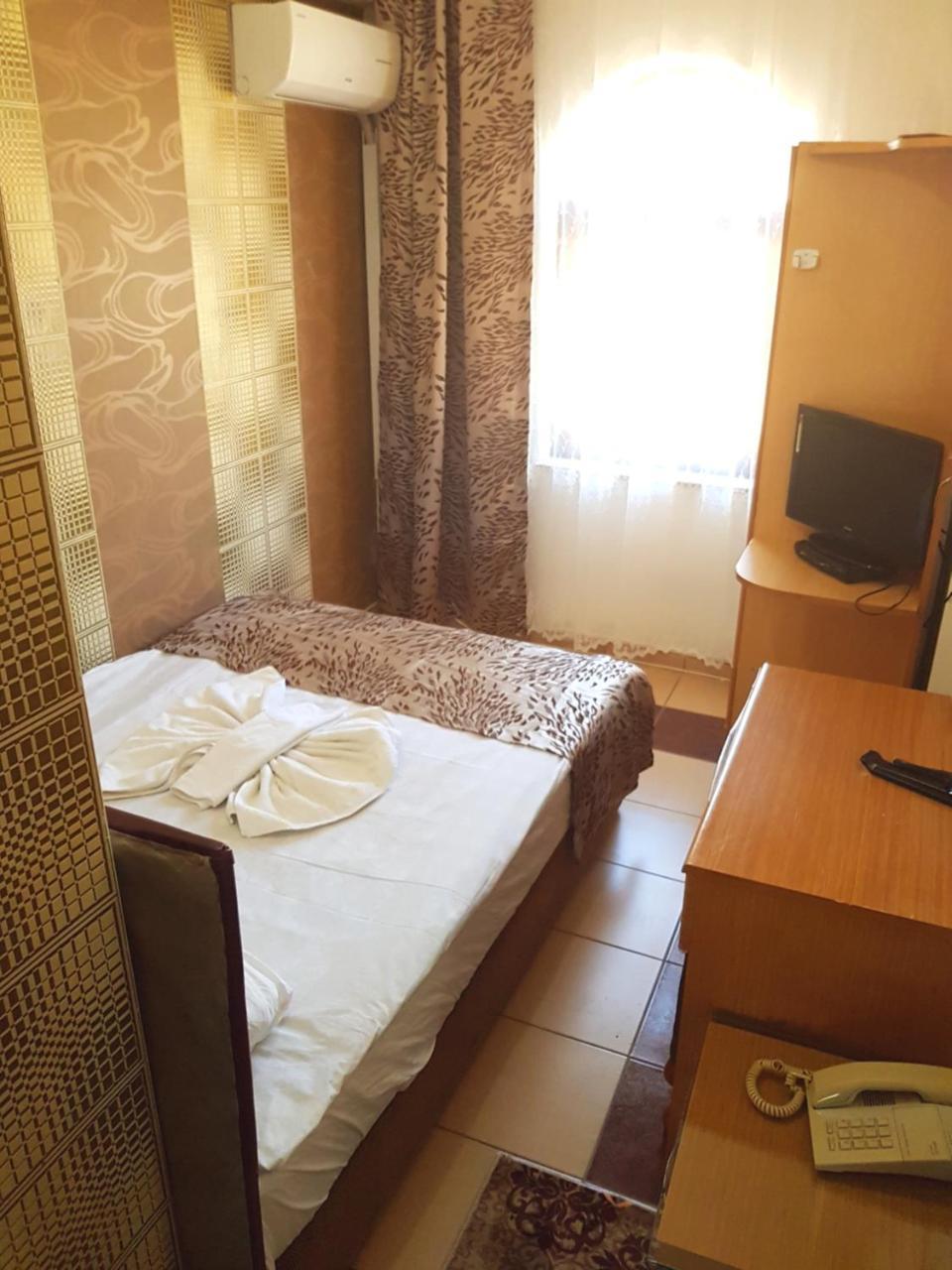 Talaslioglu Hotel Balqash Zewnętrze zdjęcie
