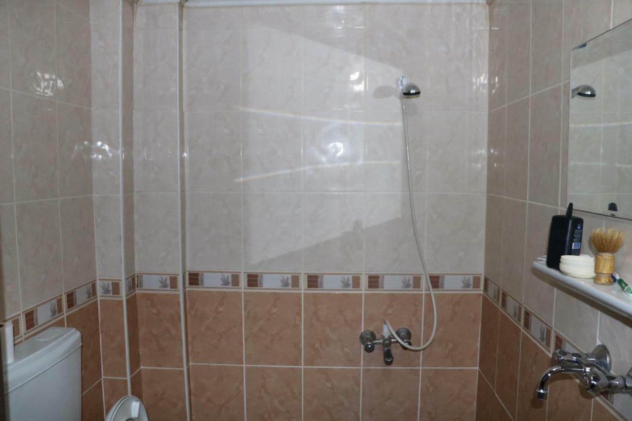 Talaslioglu Hotel Balqash Zewnętrze zdjęcie
